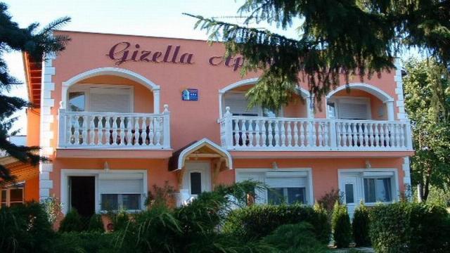 Gizella Apartmanhaus Buk Room photo